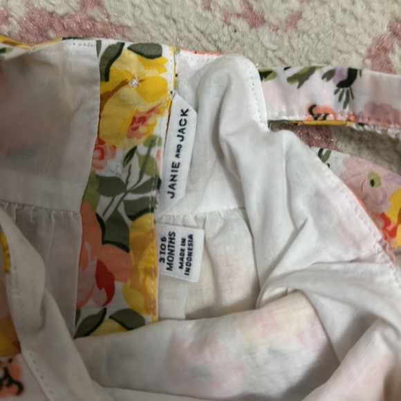 Janie and Jack baby girl floral dress - Picture 2 of 2